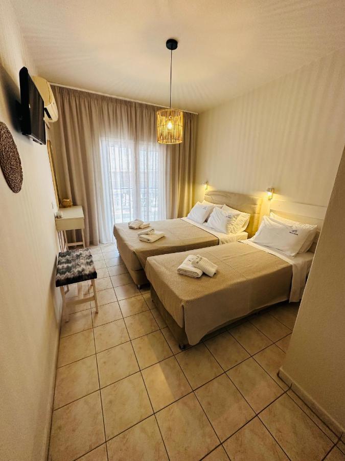 Pella Hotel - New 新马尔马拉斯 外观 照片