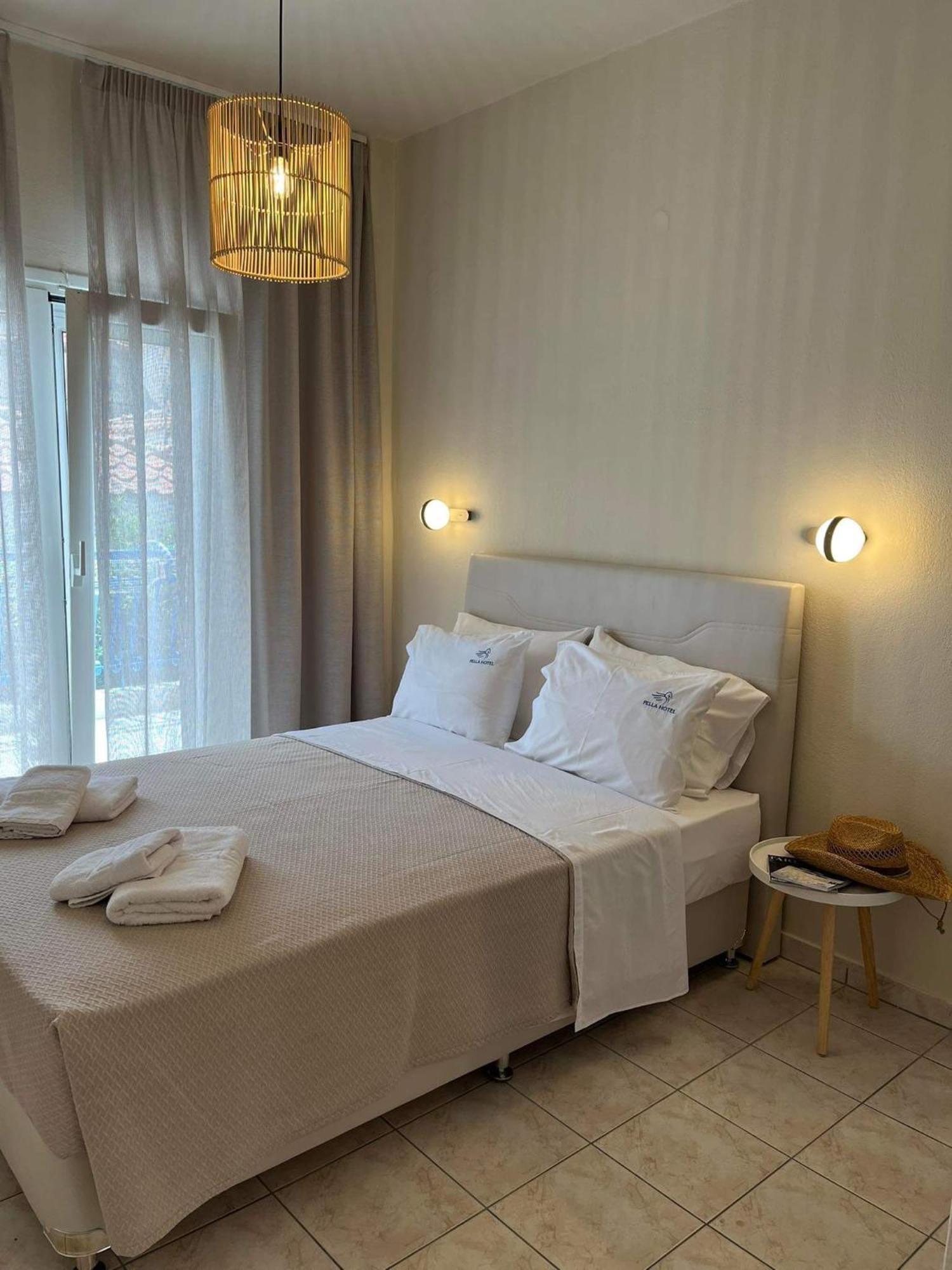 Pella Hotel - New 新马尔马拉斯 外观 照片
